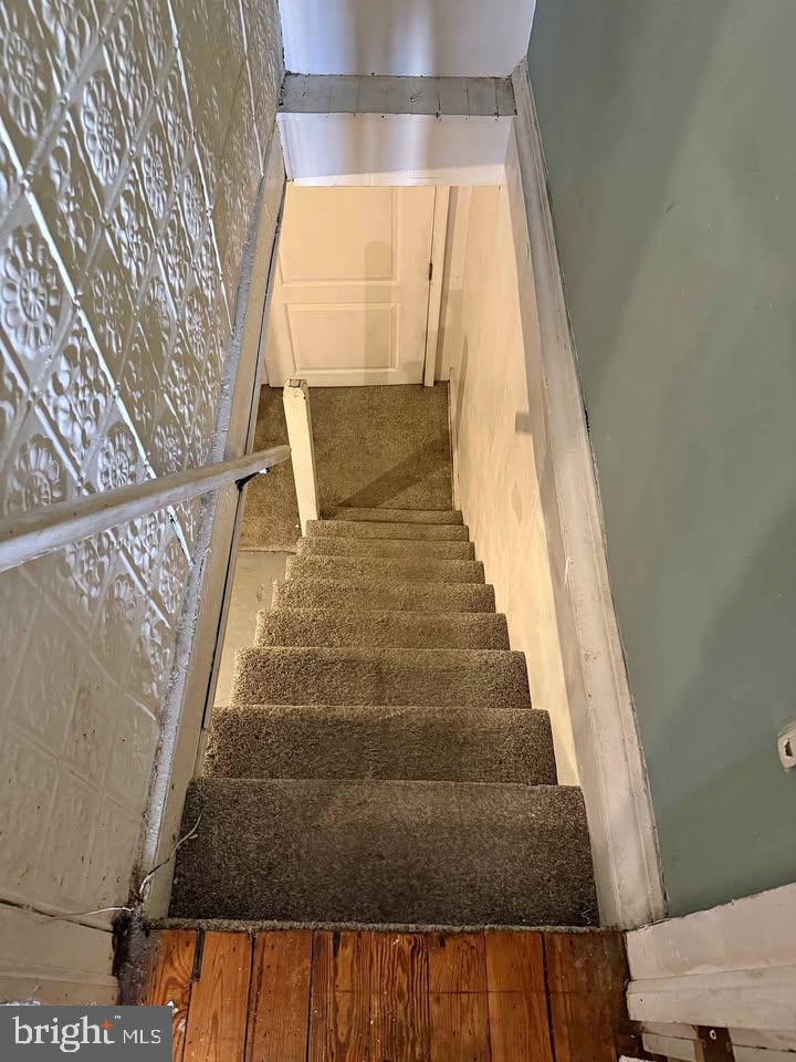 HIGHLANDTOWN - Residential Lease