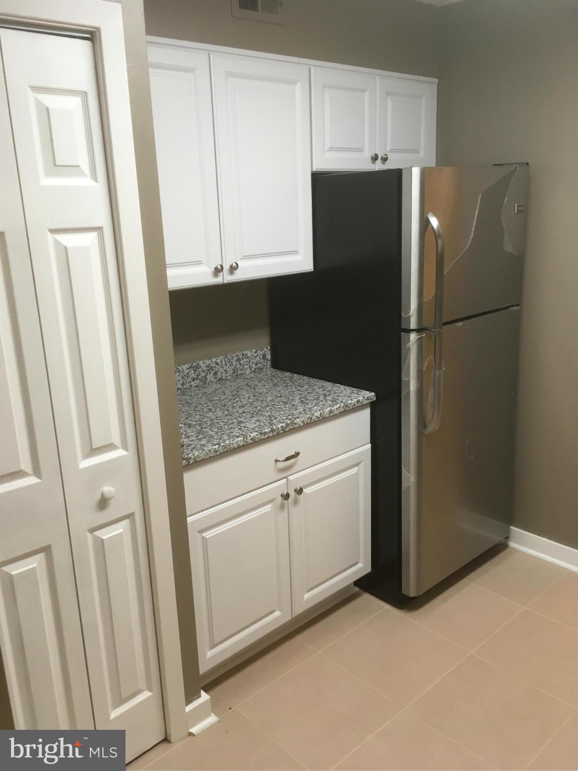 LONG REACH - Residential Lease