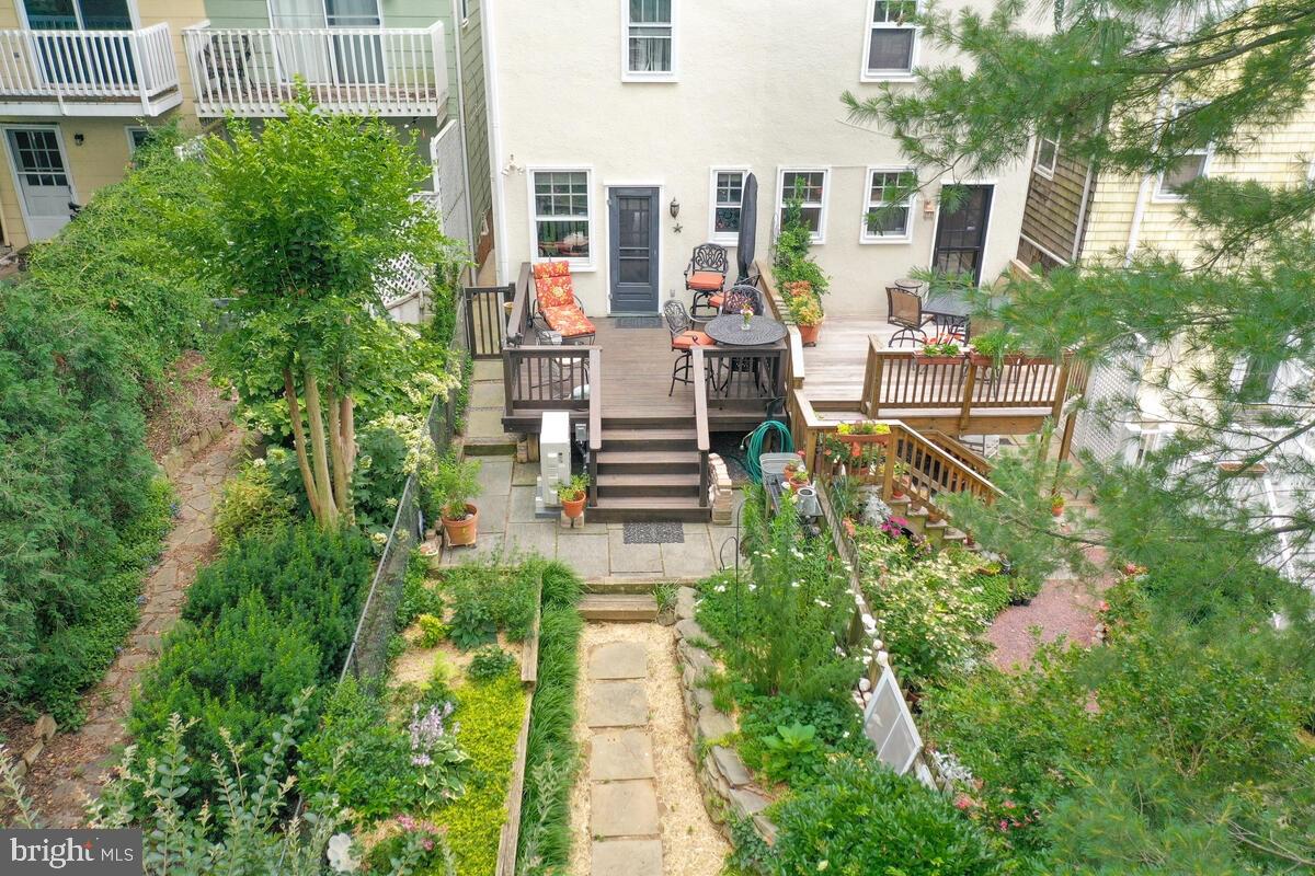 HISTORIC DISTRICT - Residential