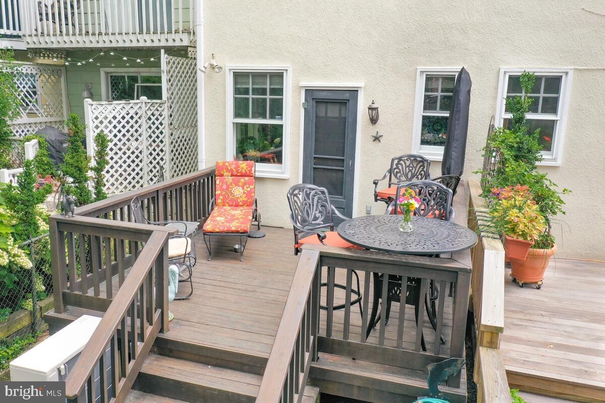 HISTORIC DISTRICT - Residential