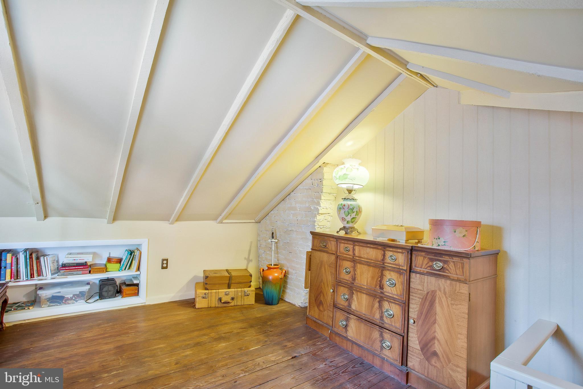 HISTORIC DISTRICT - Residential