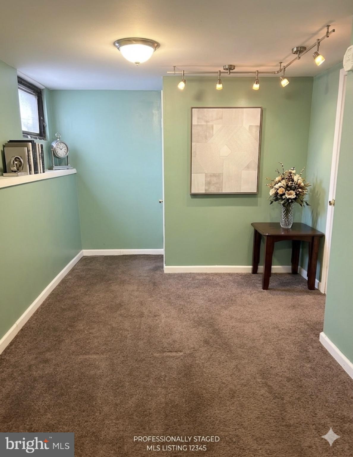 BRIDGEWATER FARMS - Residential