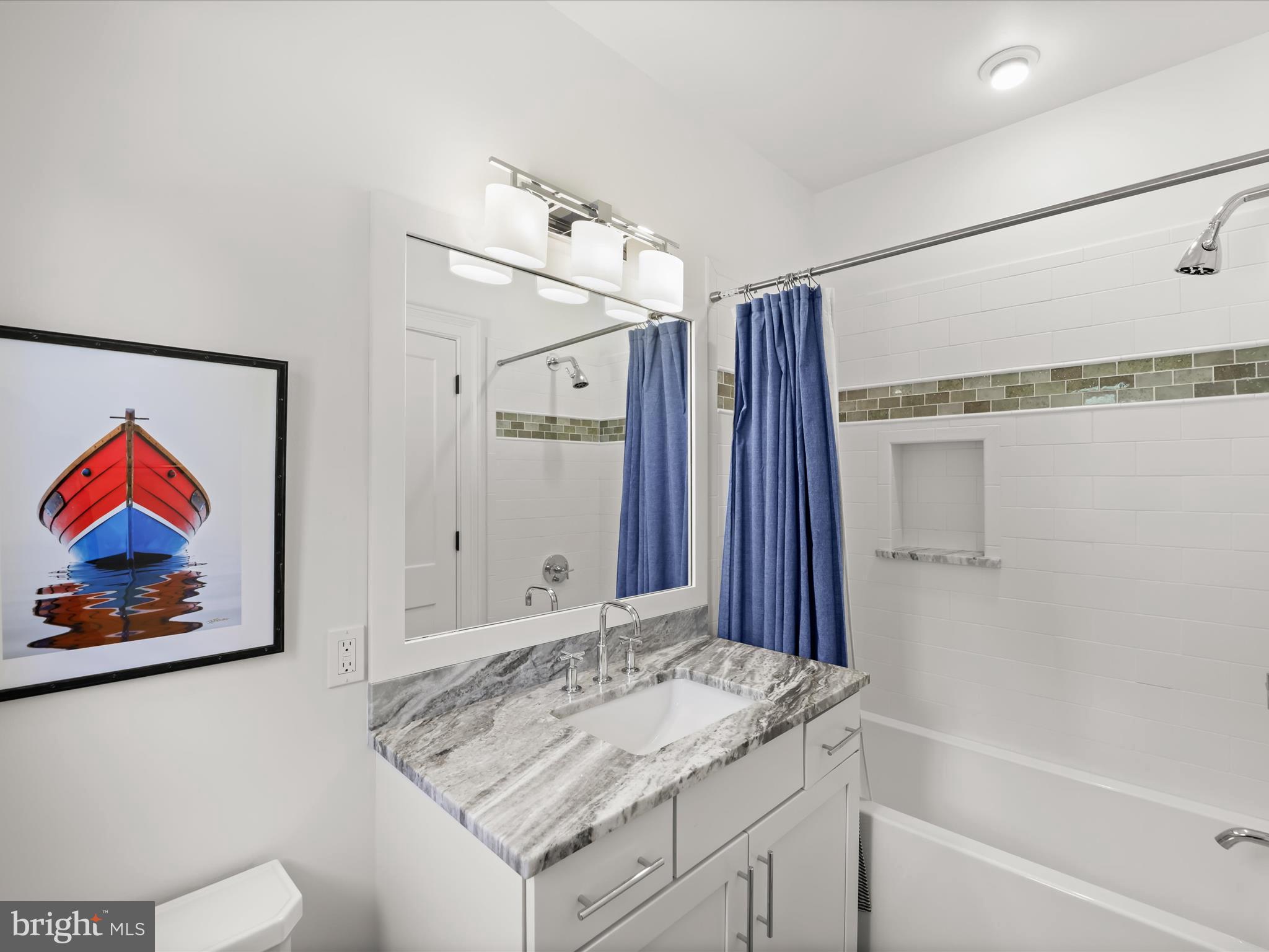 GIBSON ISLAND - Residential