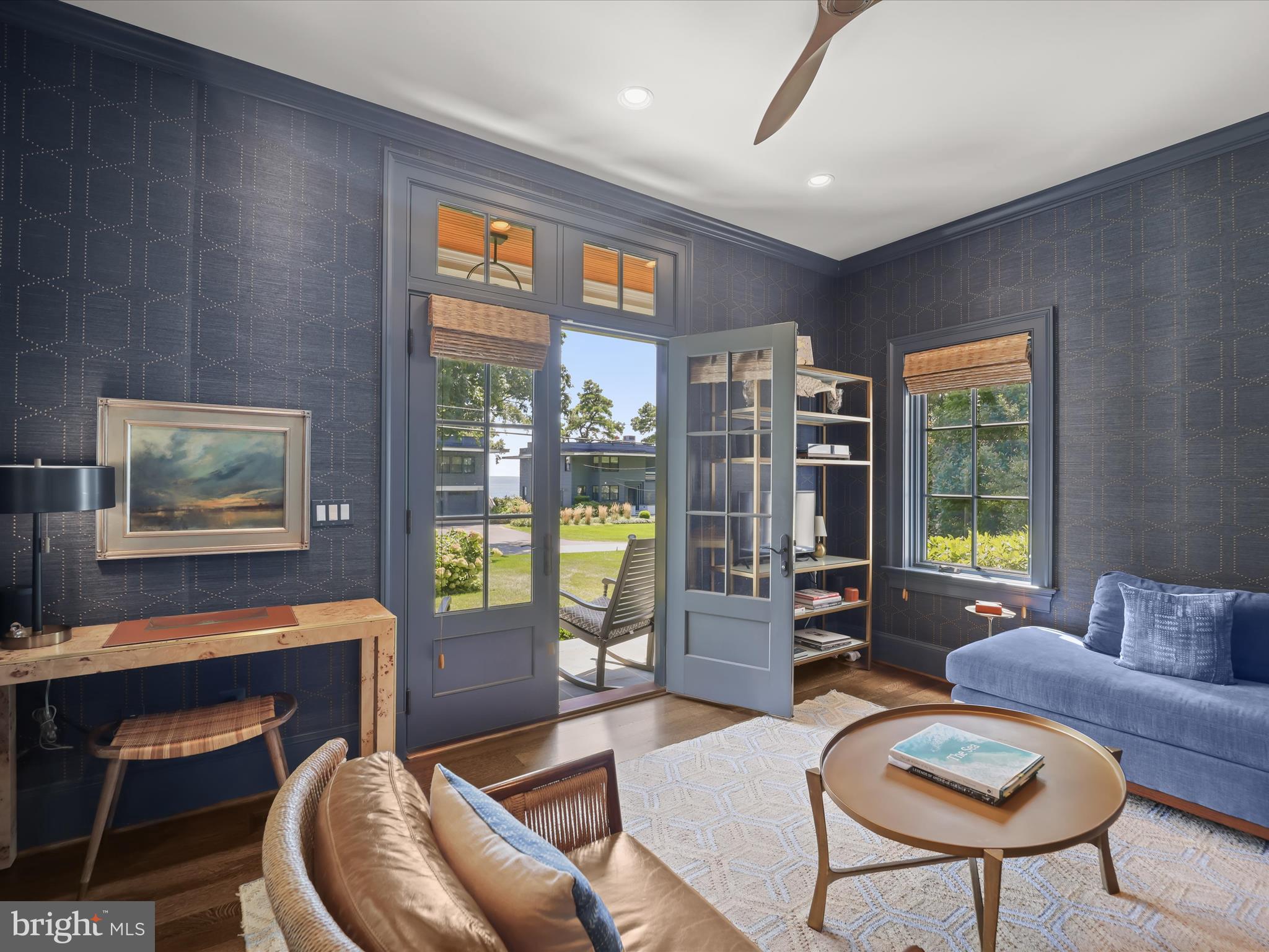 GIBSON ISLAND - Residential