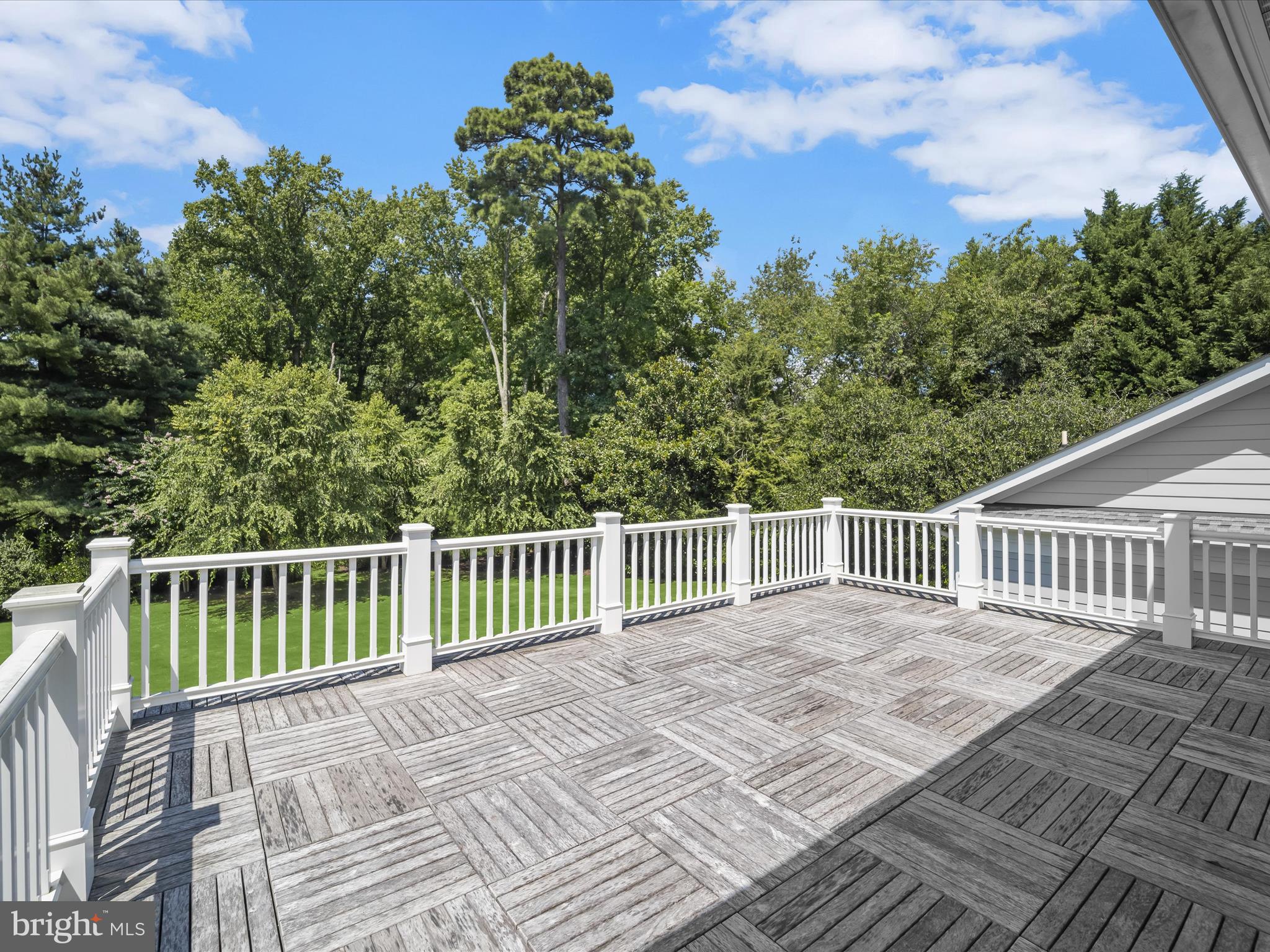 GIBSON ISLAND - Residential