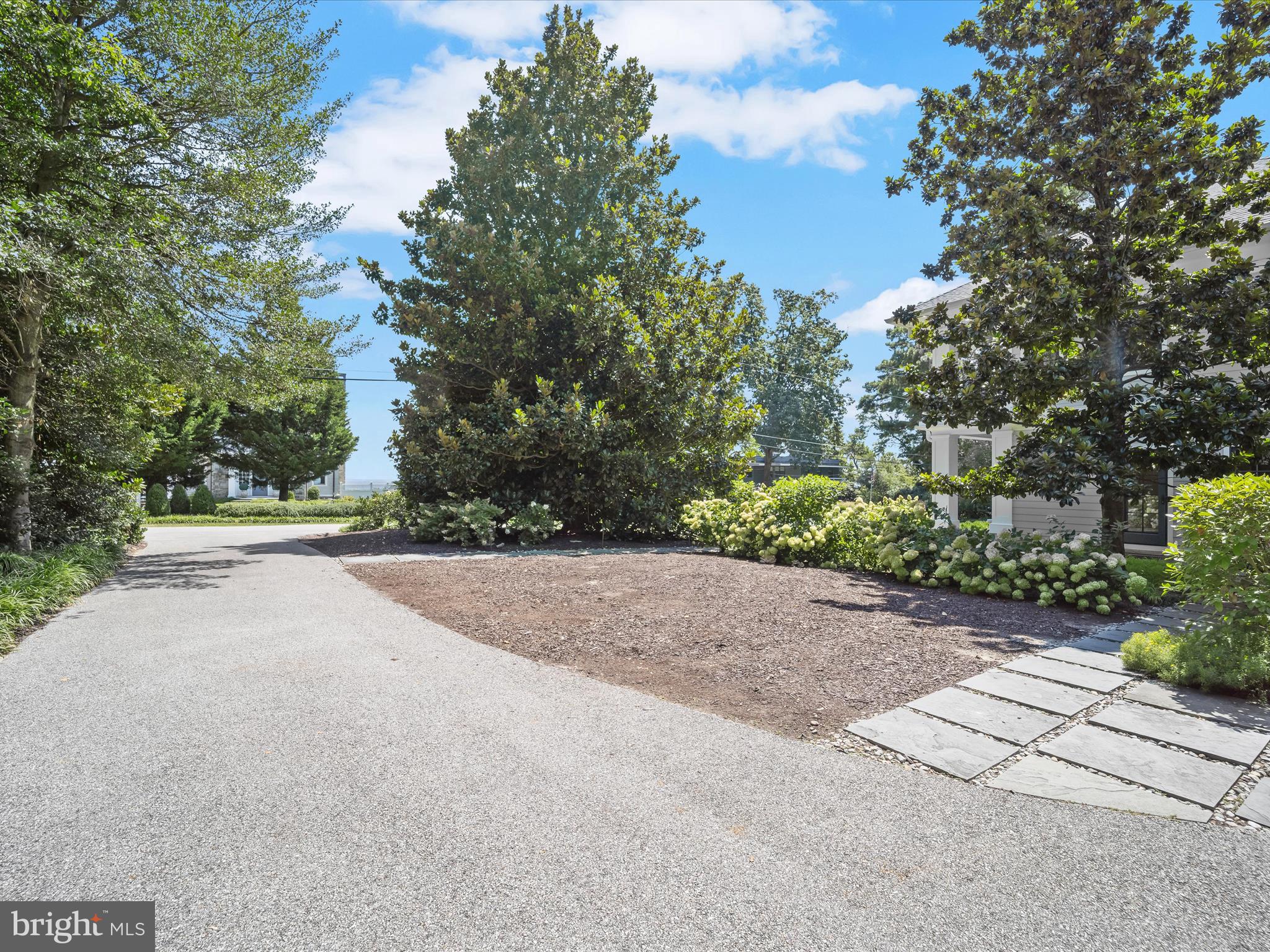 GIBSON ISLAND - Residential