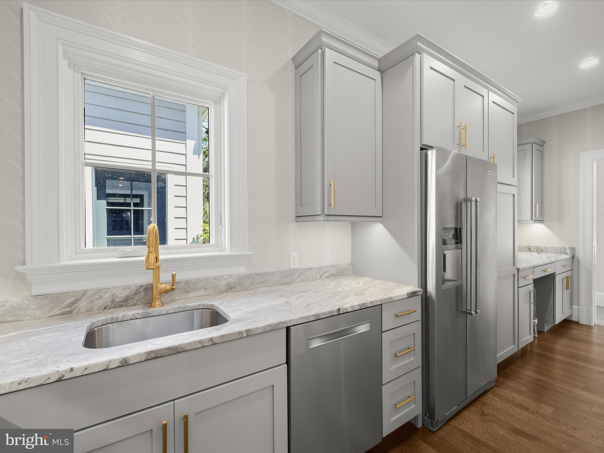 GIBSON ISLAND - Residential