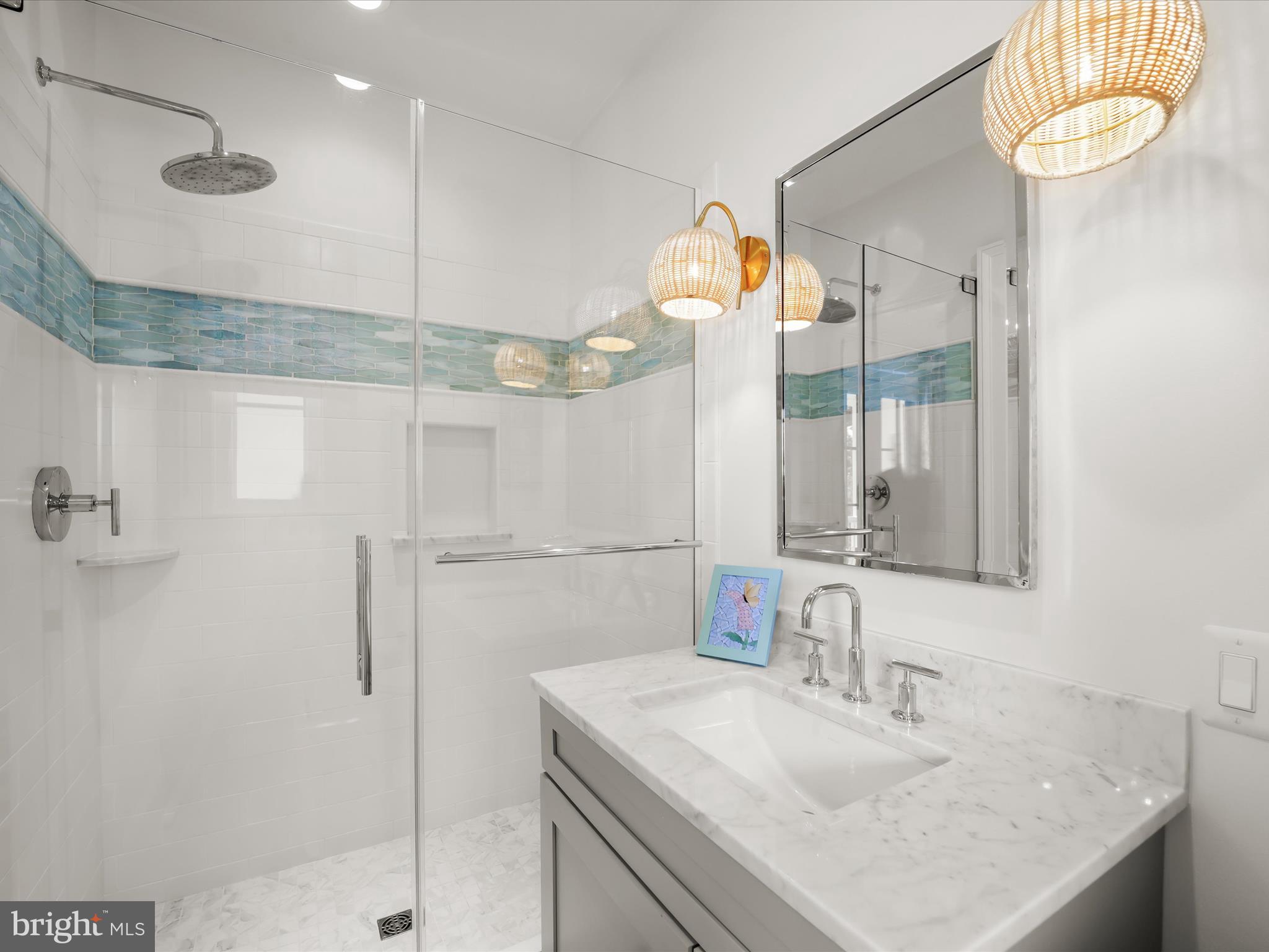 GIBSON ISLAND - Residential