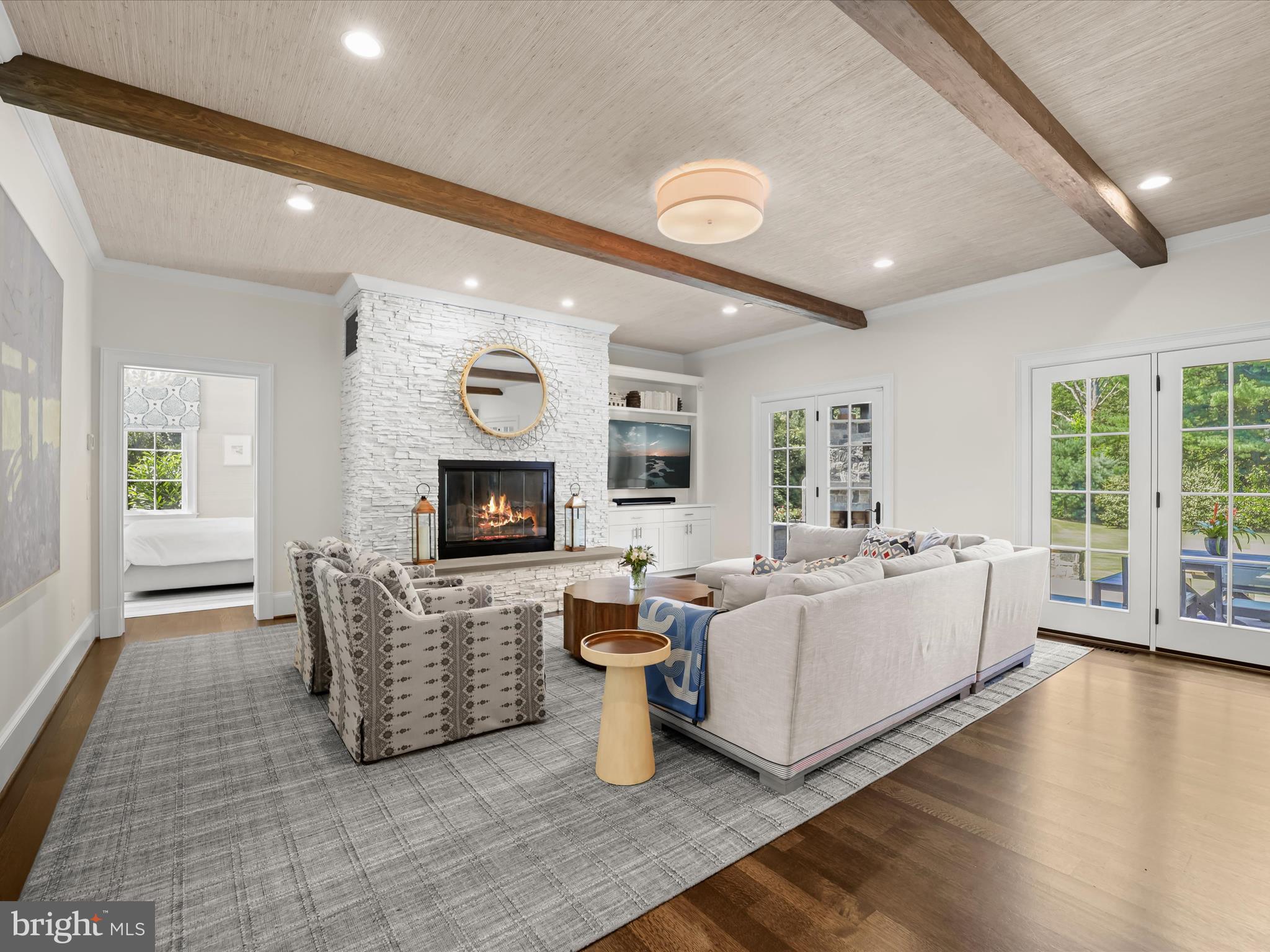 GIBSON ISLAND - Residential