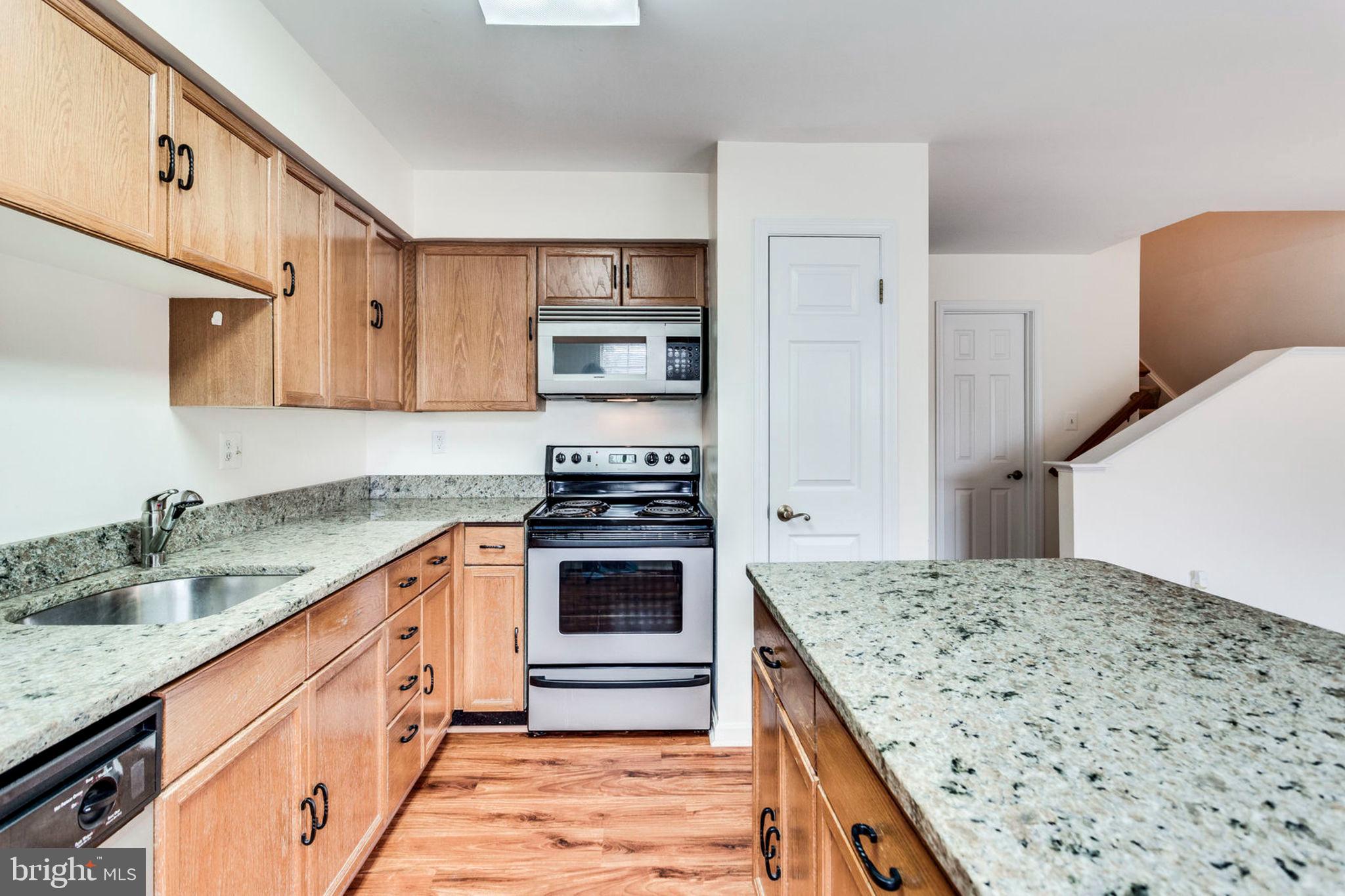 VAN DORN VILLAGE - Residential Lease