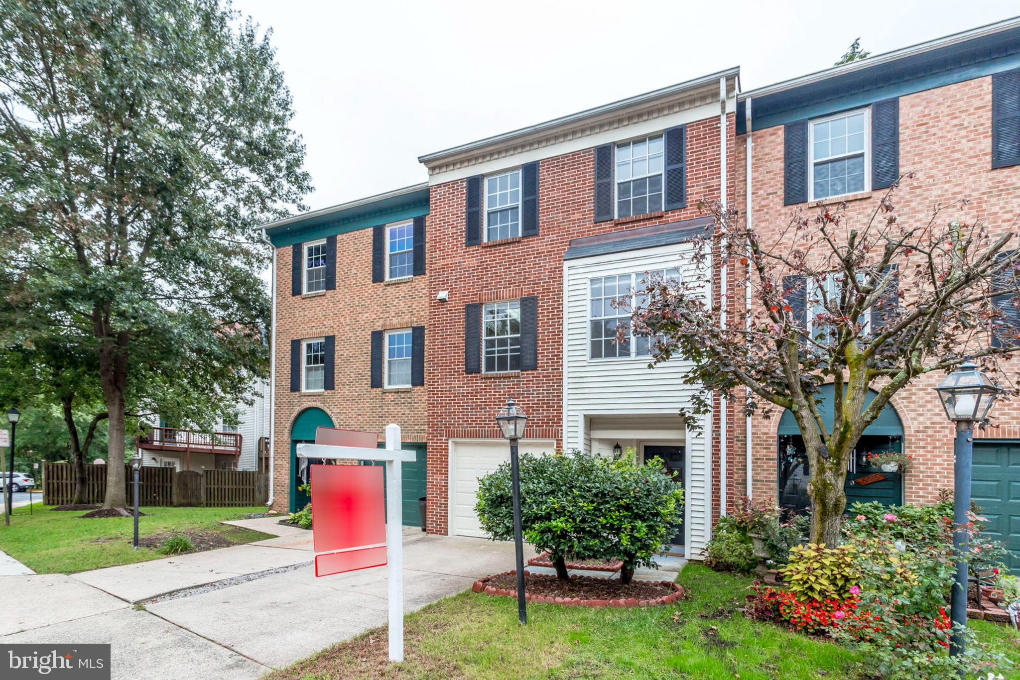 VAN DORN VILLAGE - Residential Lease