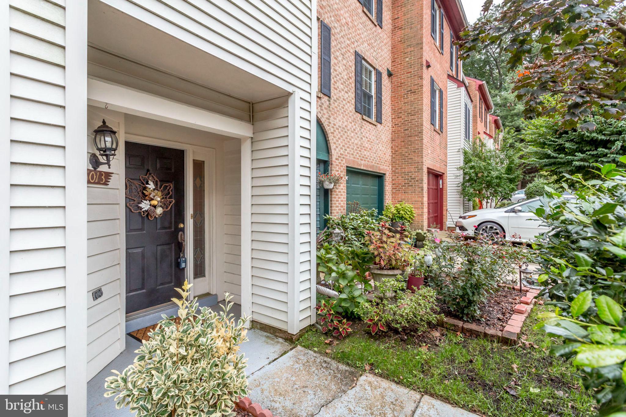 VAN DORN VILLAGE - Residential Lease