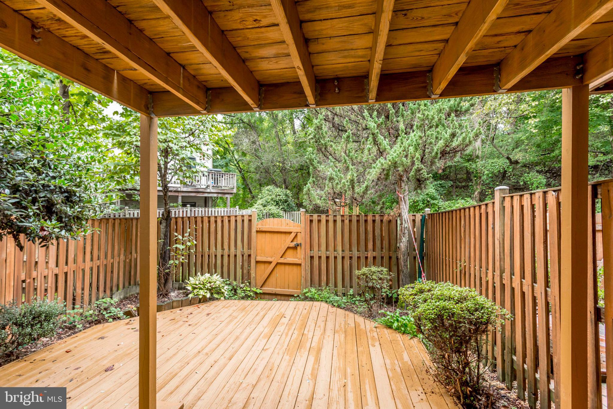 VAN DORN VILLAGE - Residential Lease