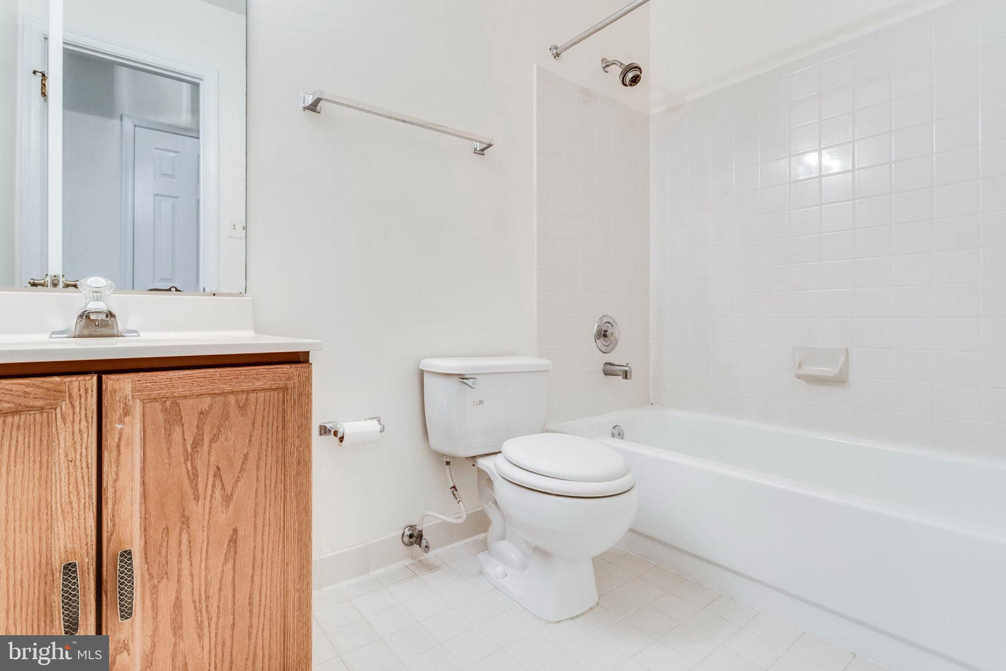 VAN DORN VILLAGE - Residential Lease