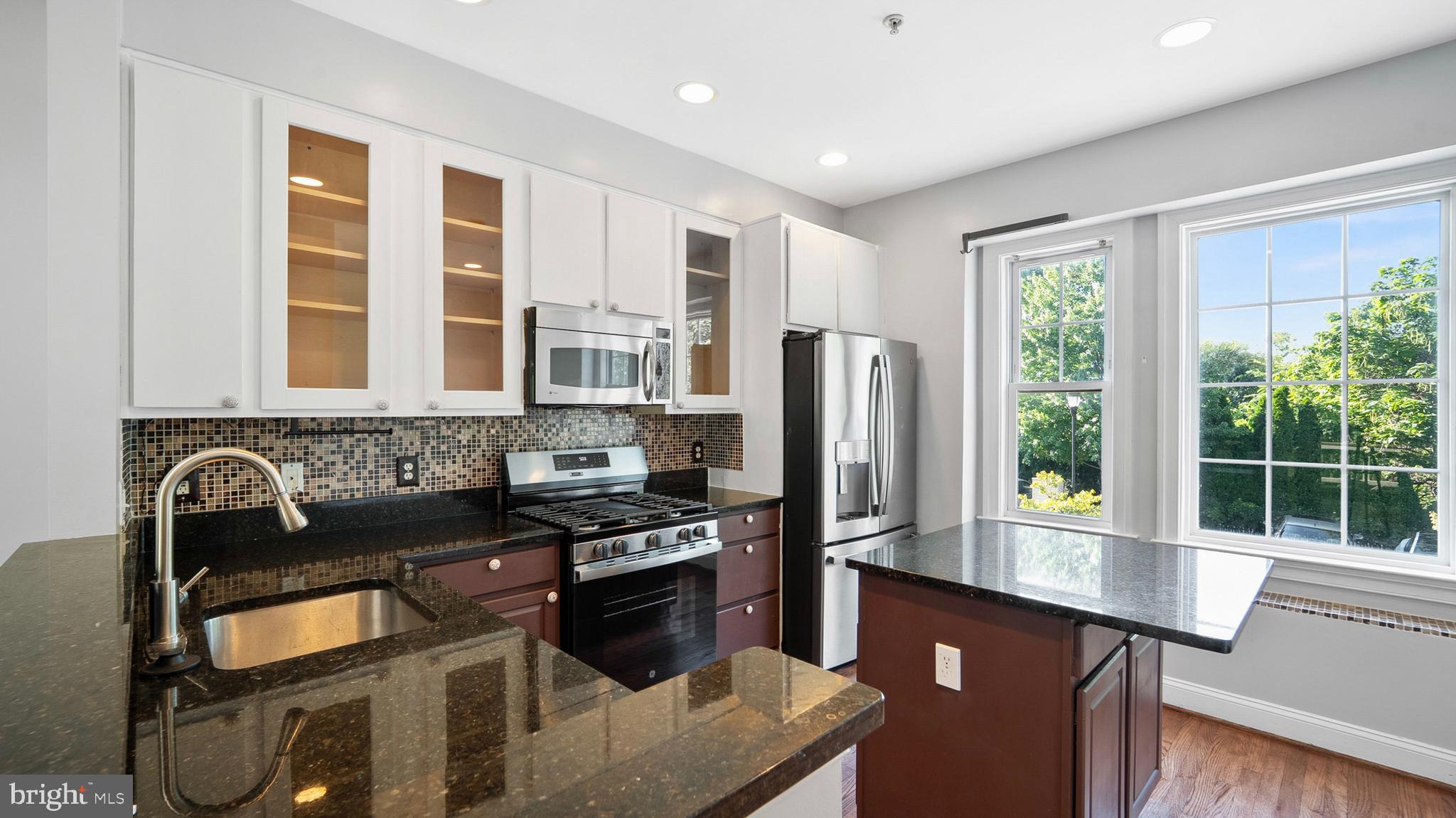 PT WHEATON OUT - Residential