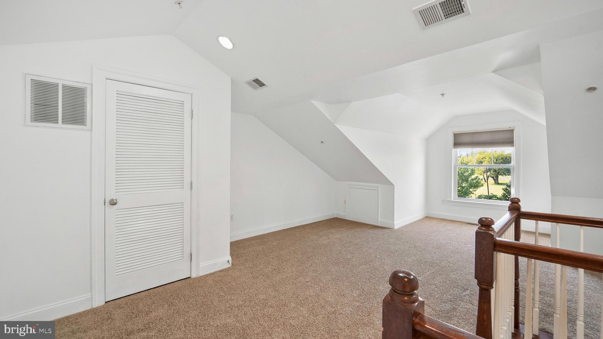 PT WHEATON OUT - Residential