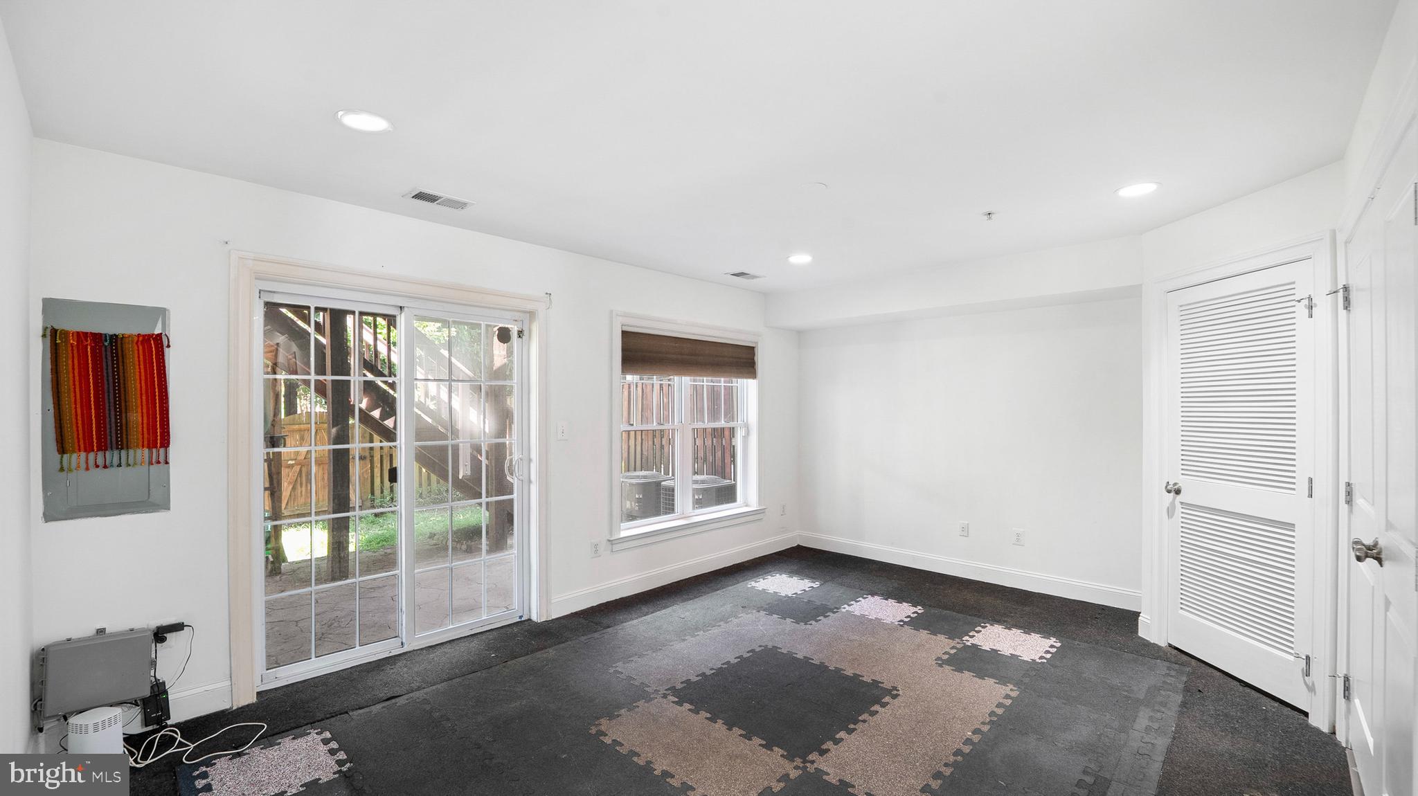 709 GLOUSTER KNOLL DRIVE