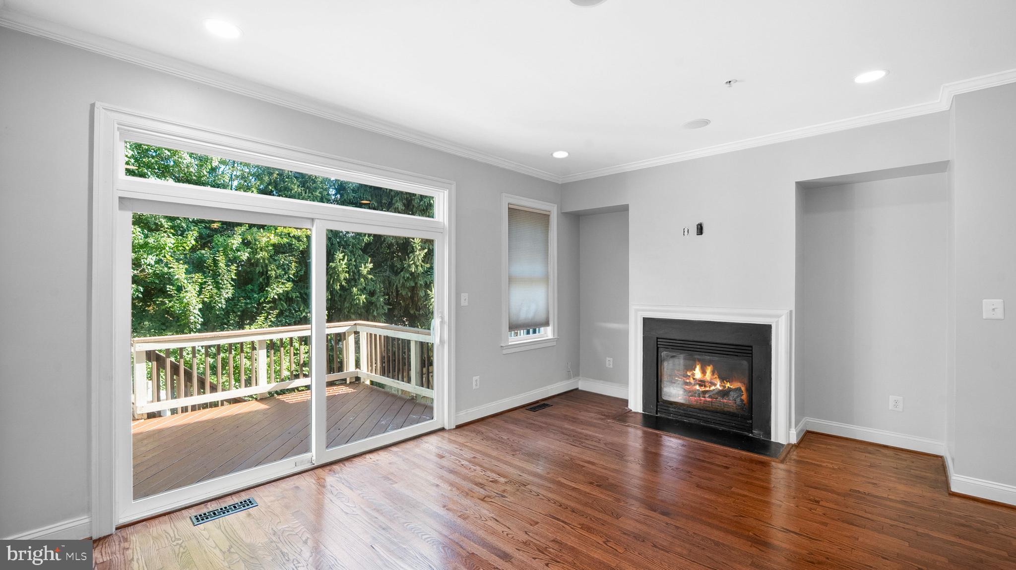 PT WHEATON OUT - Residential