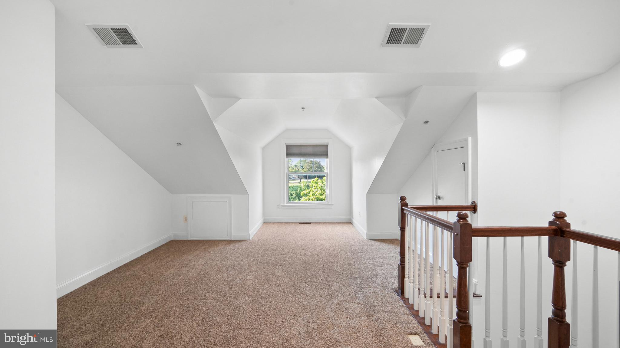 PT WHEATON OUT - Residential