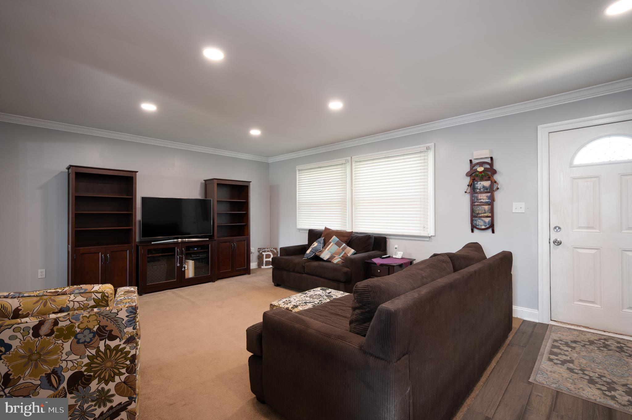 2622 BELLOWS DRIVE