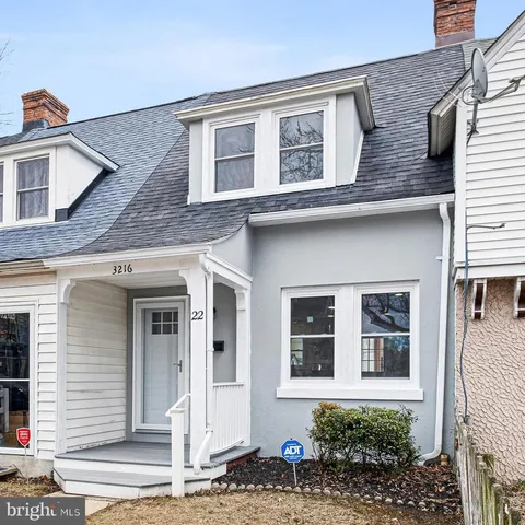 22 E Brandywine Avenue, Claymont, DE 19703 - MLS#: DENC2077364
