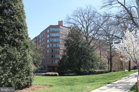 4200 CATHEDRAL AVENUE NW 216 WASHINGTON DC 20016