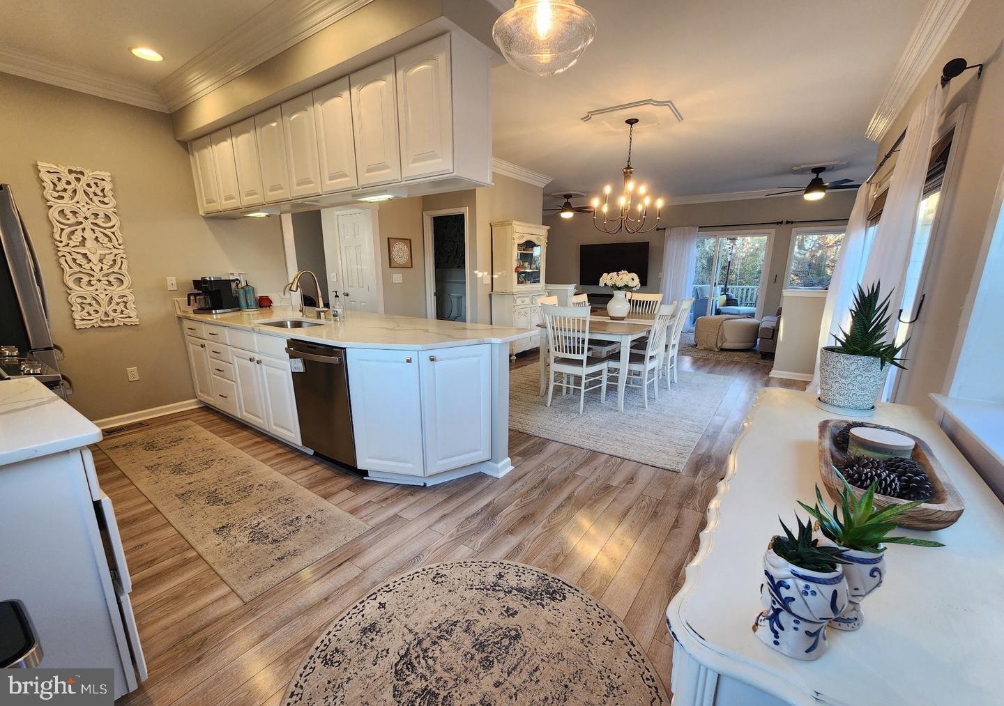 NEELD ESTATE - Residential