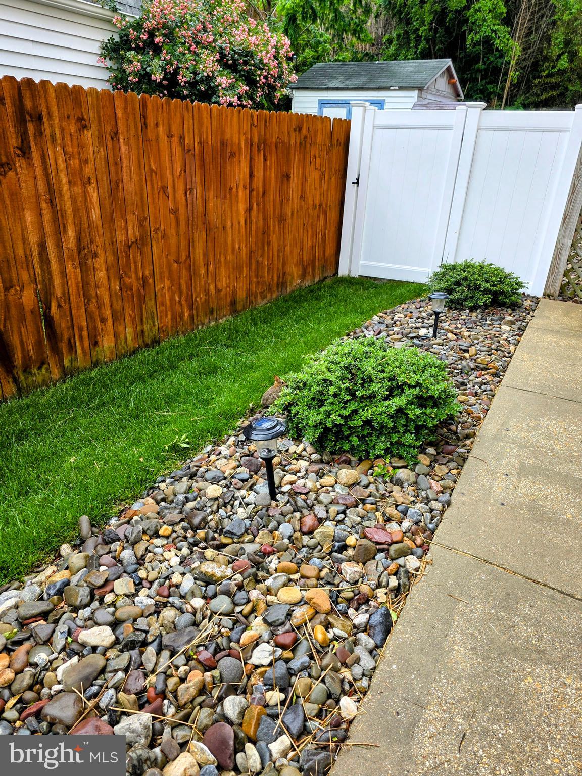 NEELD ESTATE - Residential