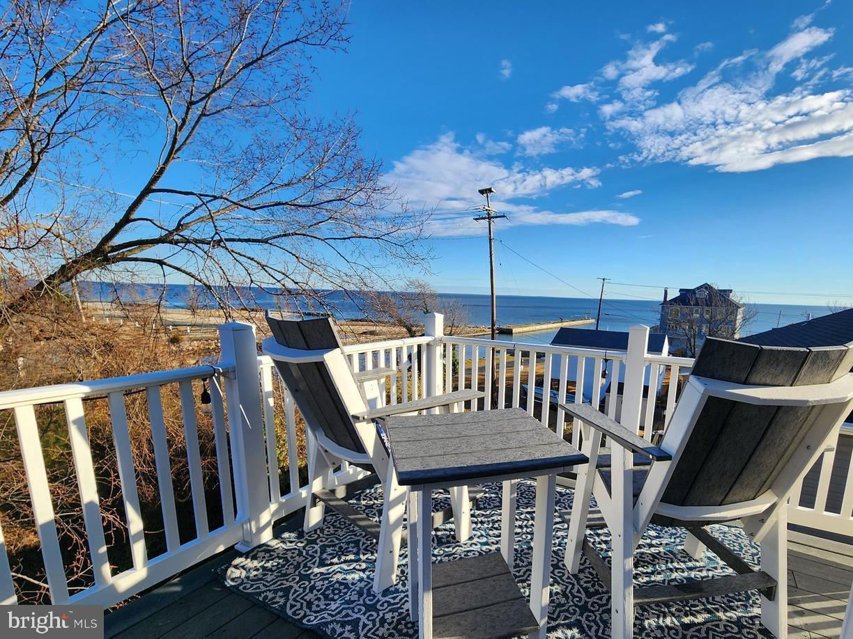 NEELD ESTATE - Residential