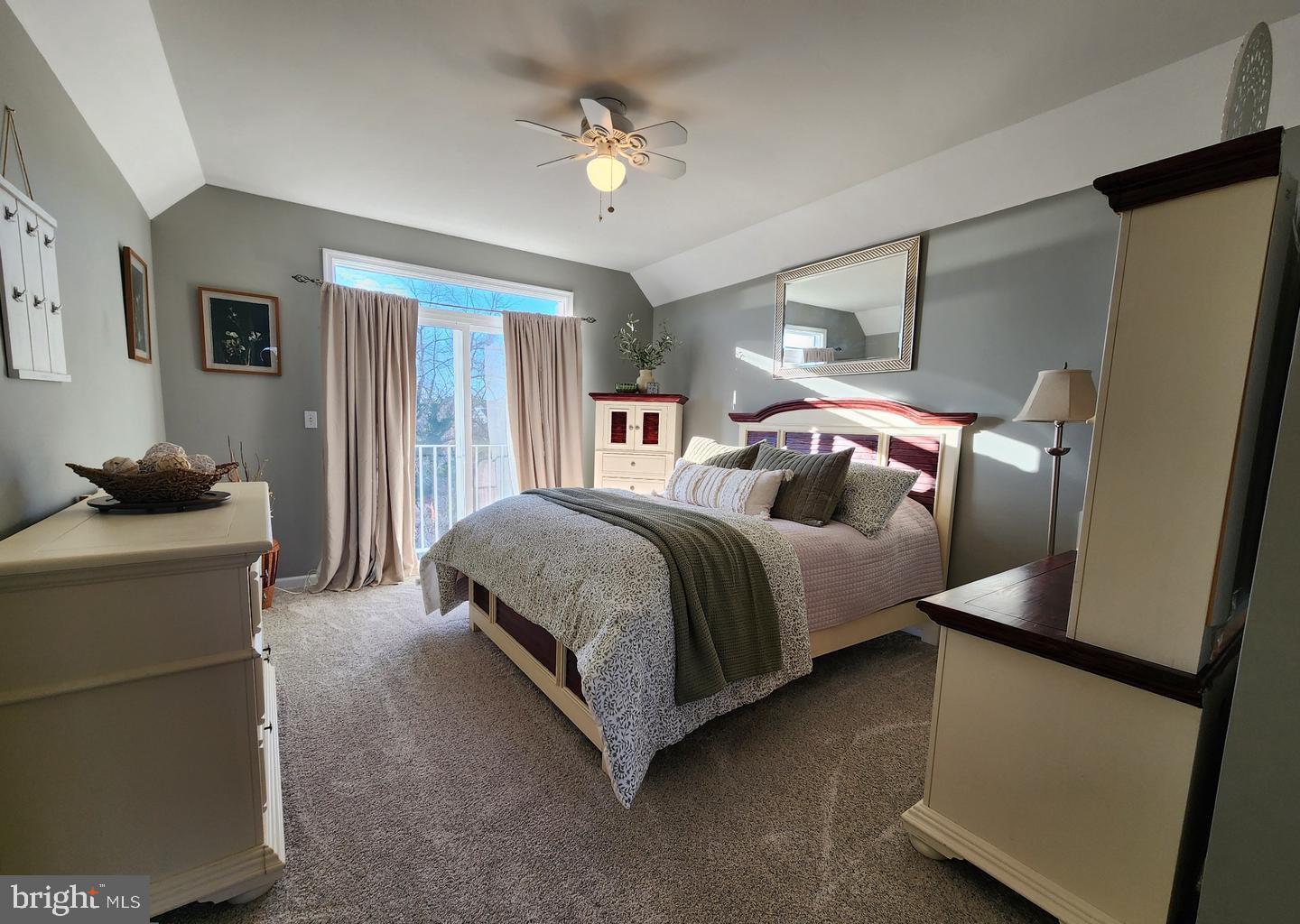 NEELD ESTATE - Residential