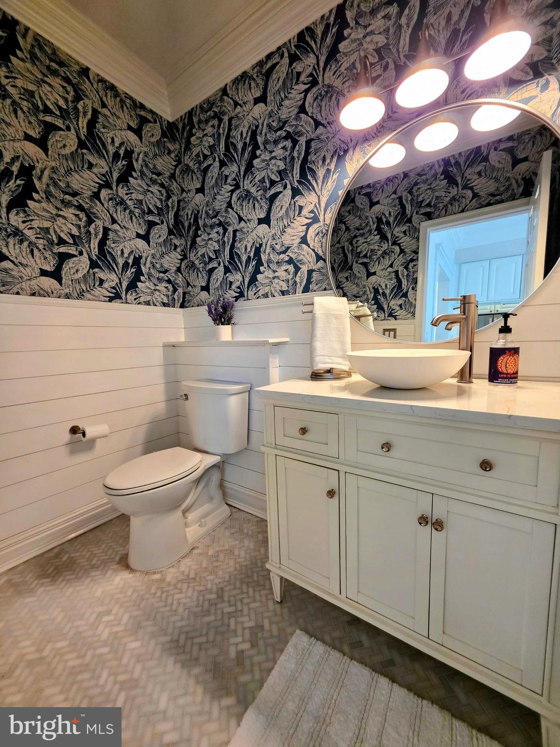 NEELD ESTATE - Residential