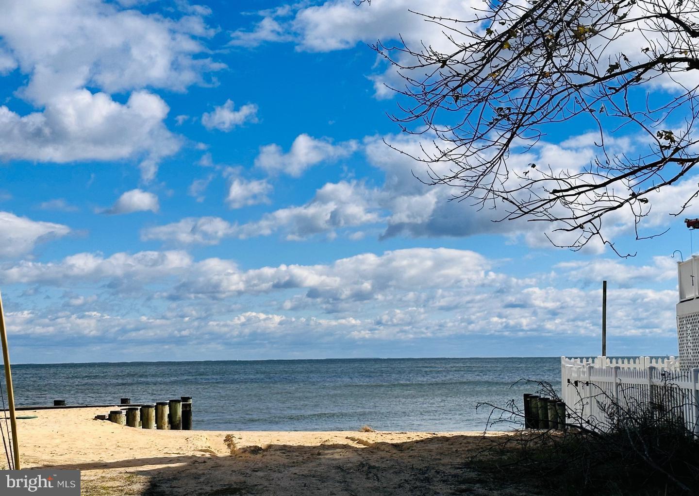 NEELD ESTATE - Residential