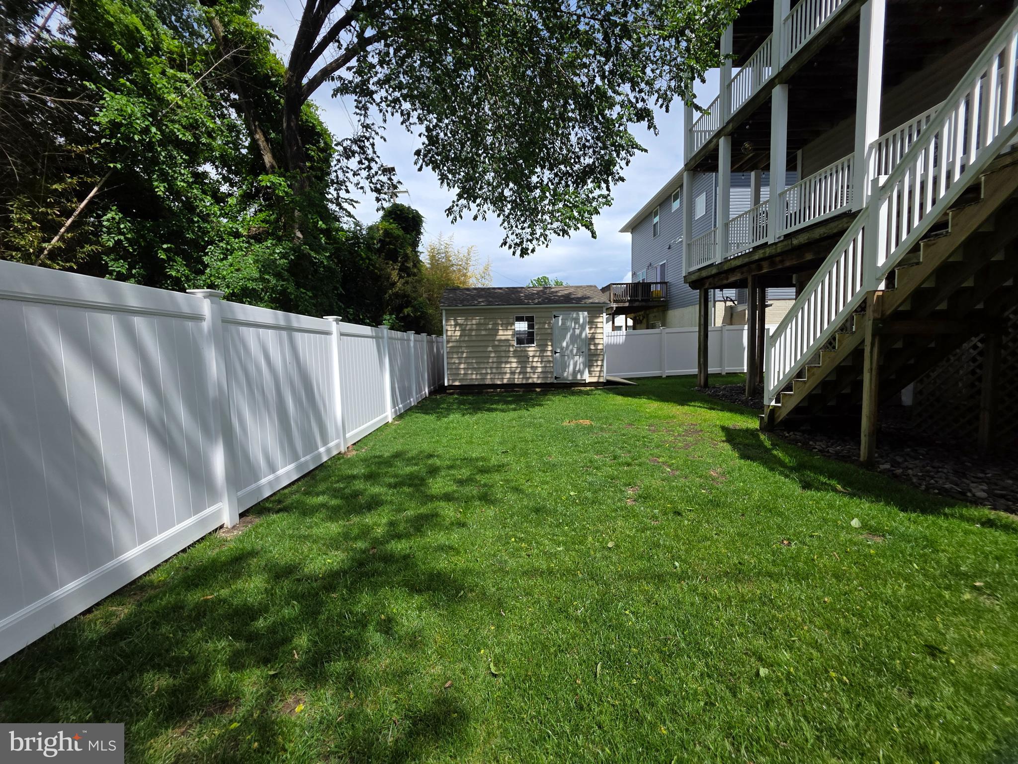 NEELD ESTATE - Residential