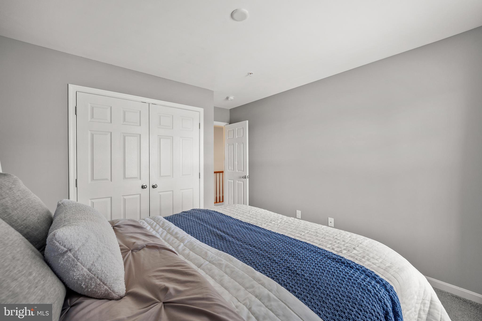 HEATHER WYND EAST - Residential