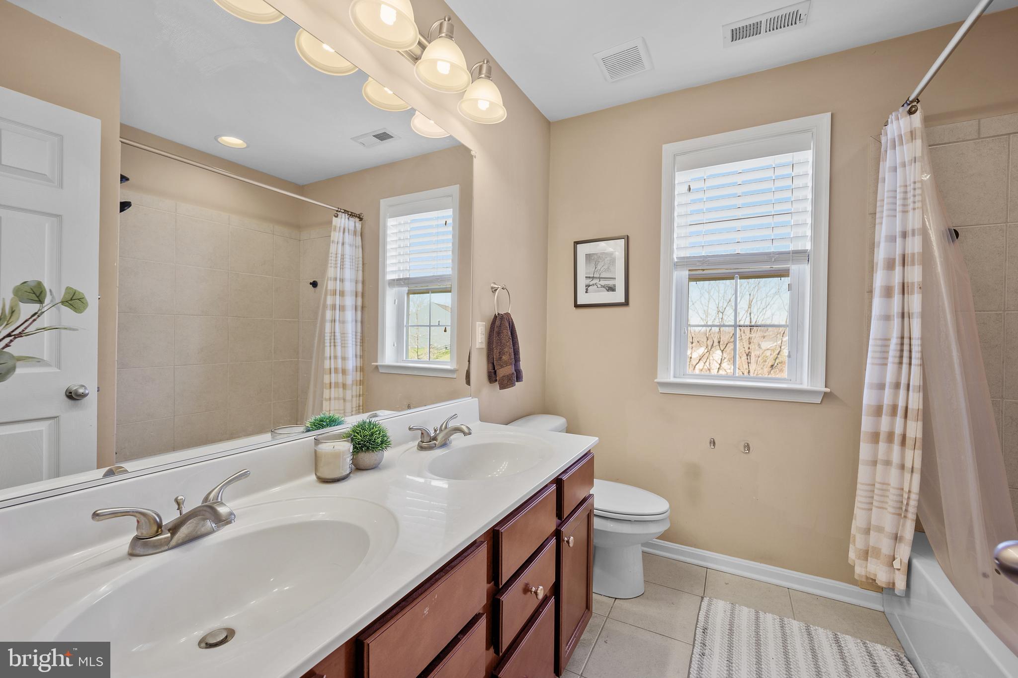 HEATHER WYND EAST - Residential