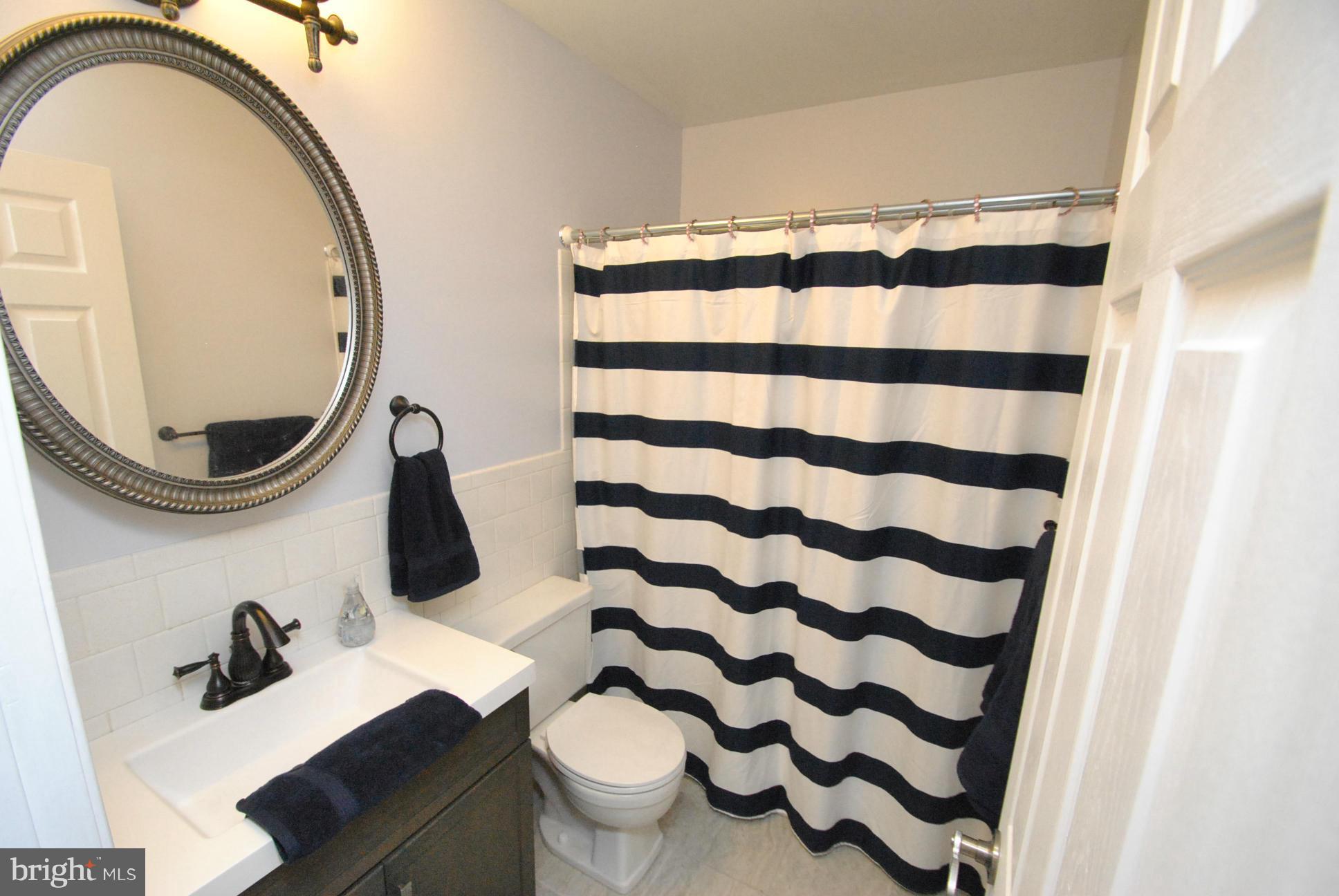 DOUBLE ROCK TOWNHOUSES - Residential