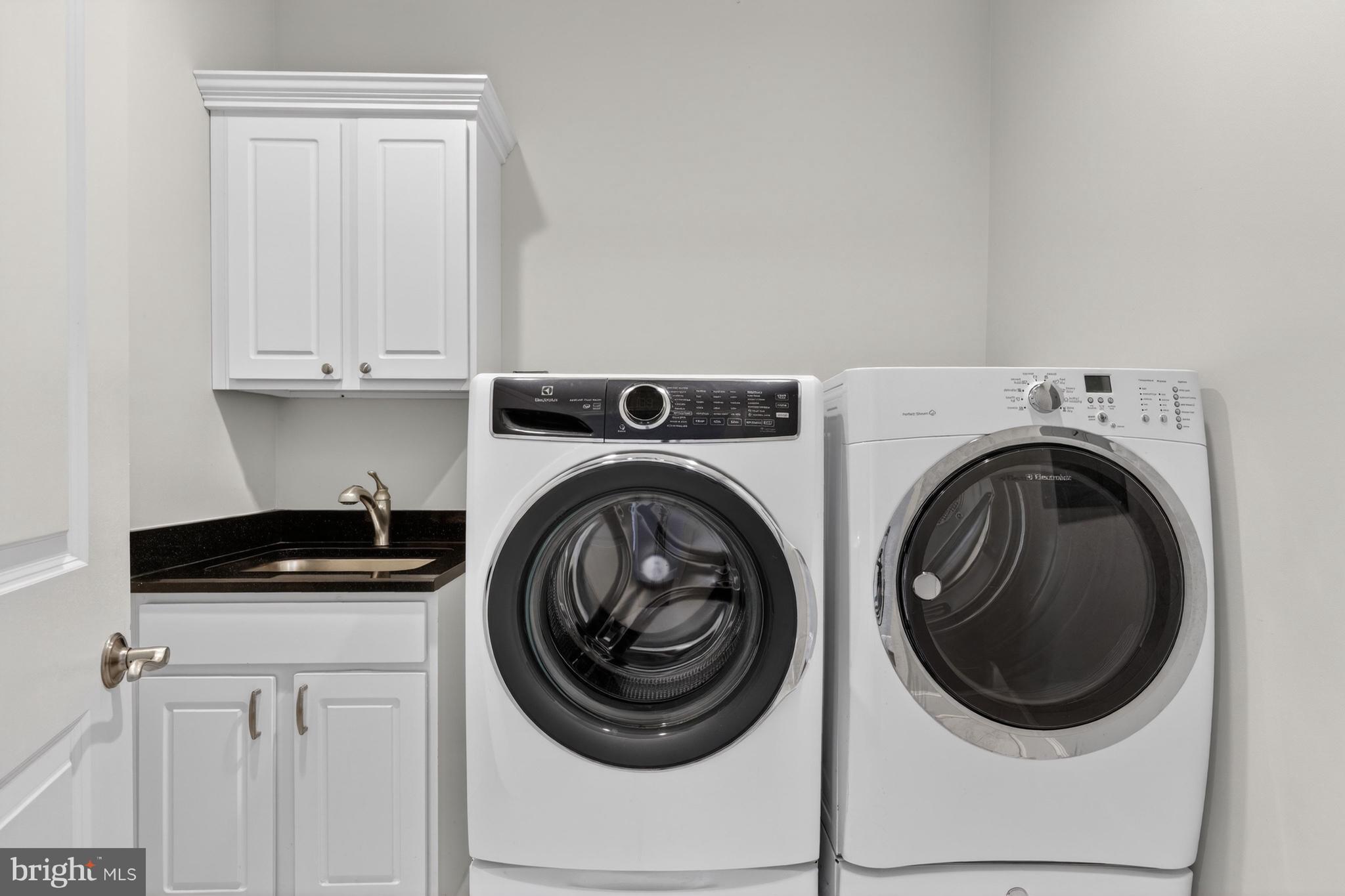 ALTA VISTA TERRACE - Residential