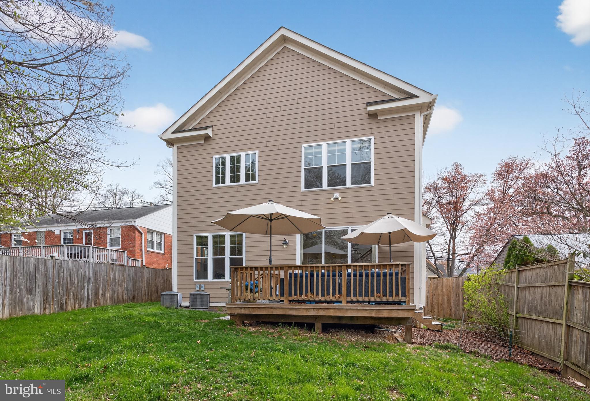 ALTA VISTA TERRACE - Residential