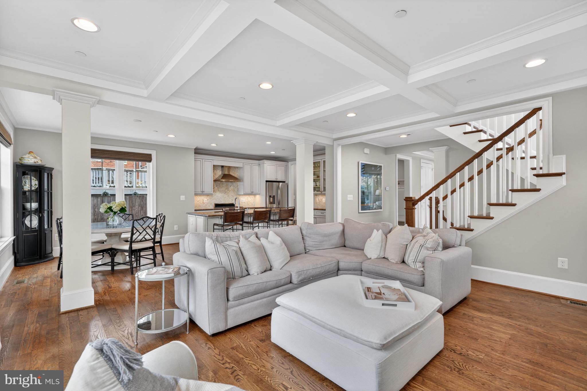 ALTA VISTA TERRACE - Residential