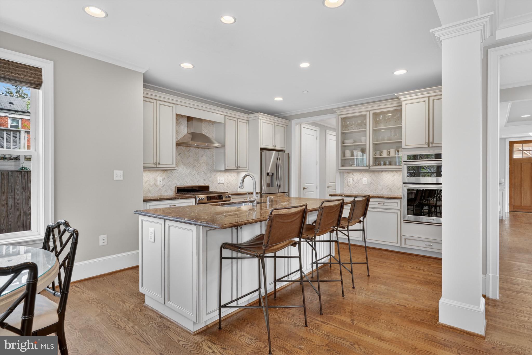 ALTA VISTA TERRACE - Residential