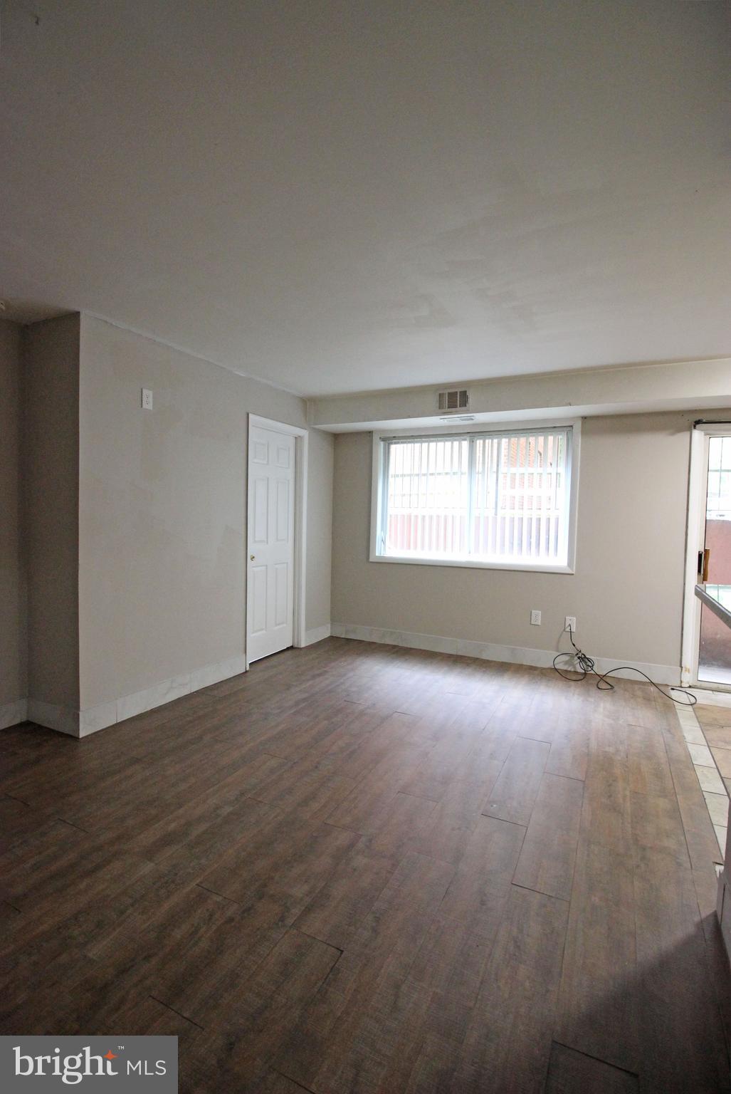 LILAC GARDENS - Residential Lease