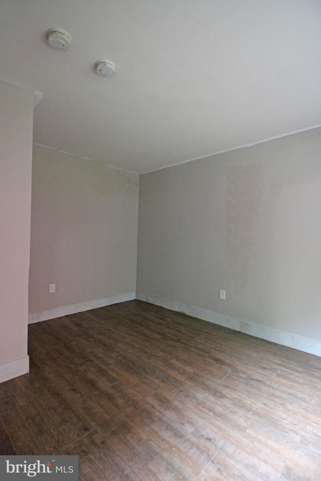 LILAC GARDENS - Residential Lease