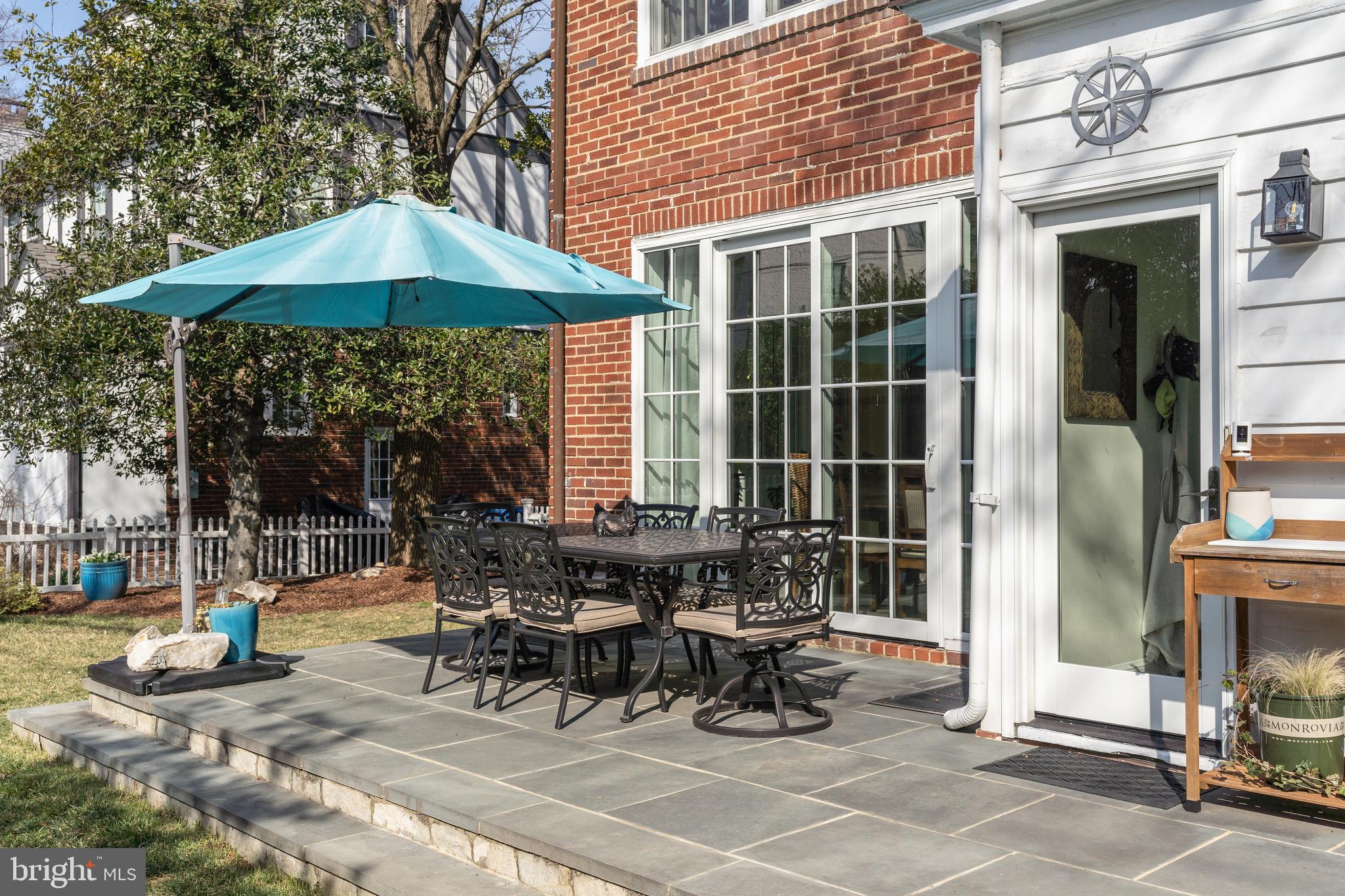 CHEVY CHASE - Residential