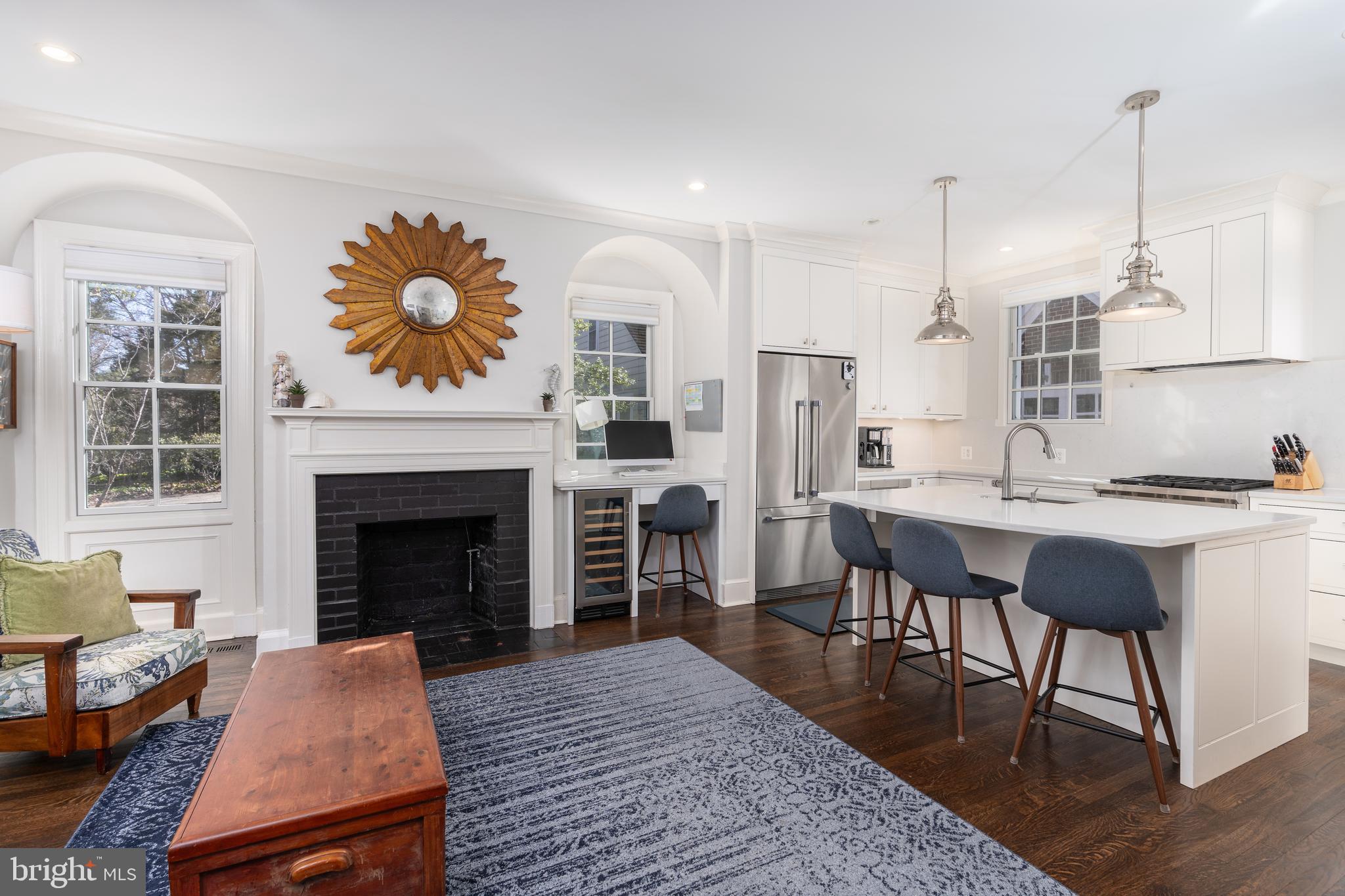 CHEVY CHASE - Residential