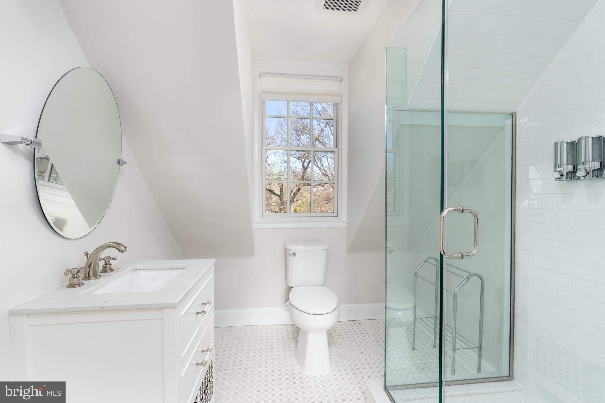 CHEVY CHASE - Residential