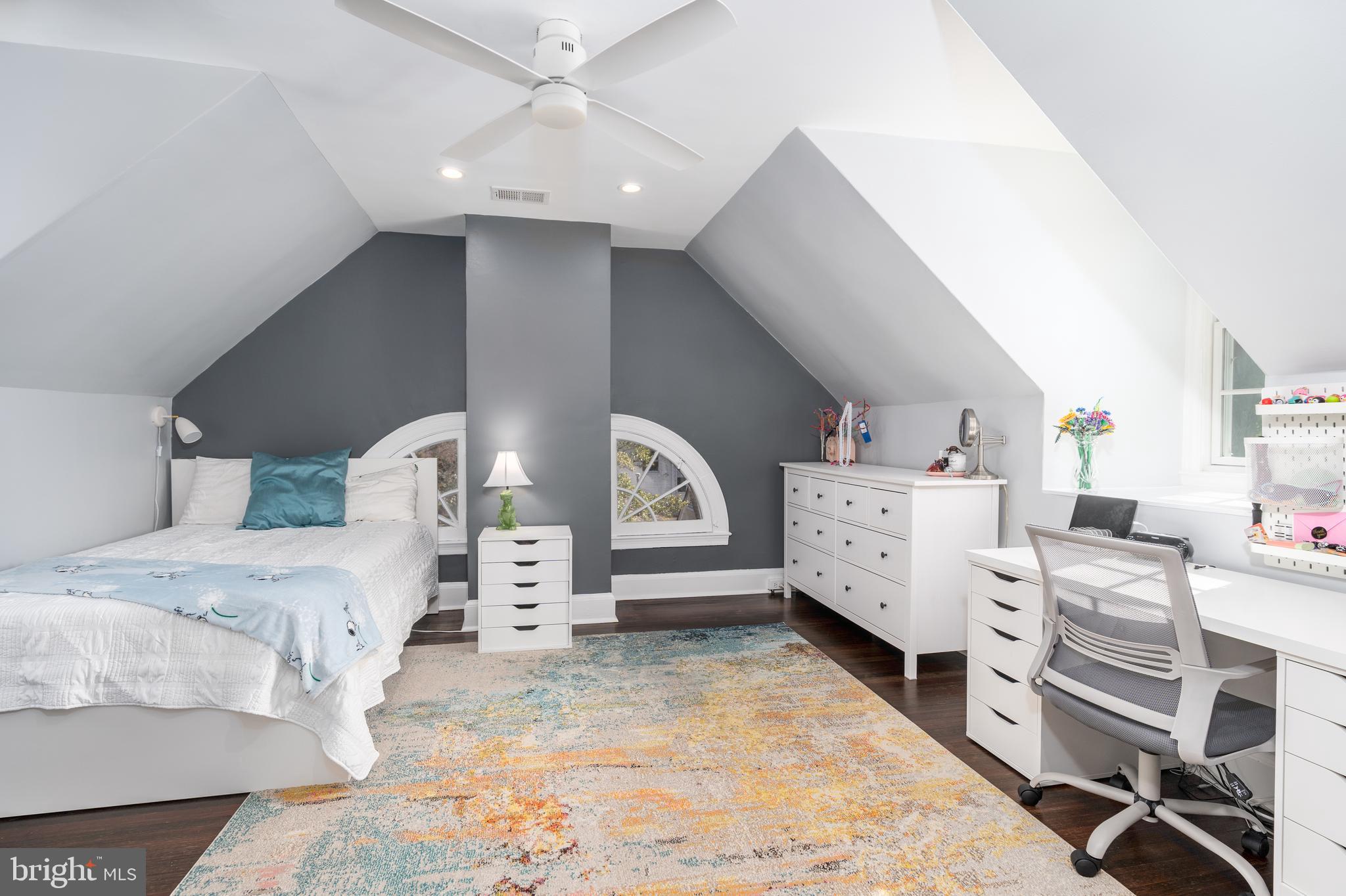 CHEVY CHASE - Residential