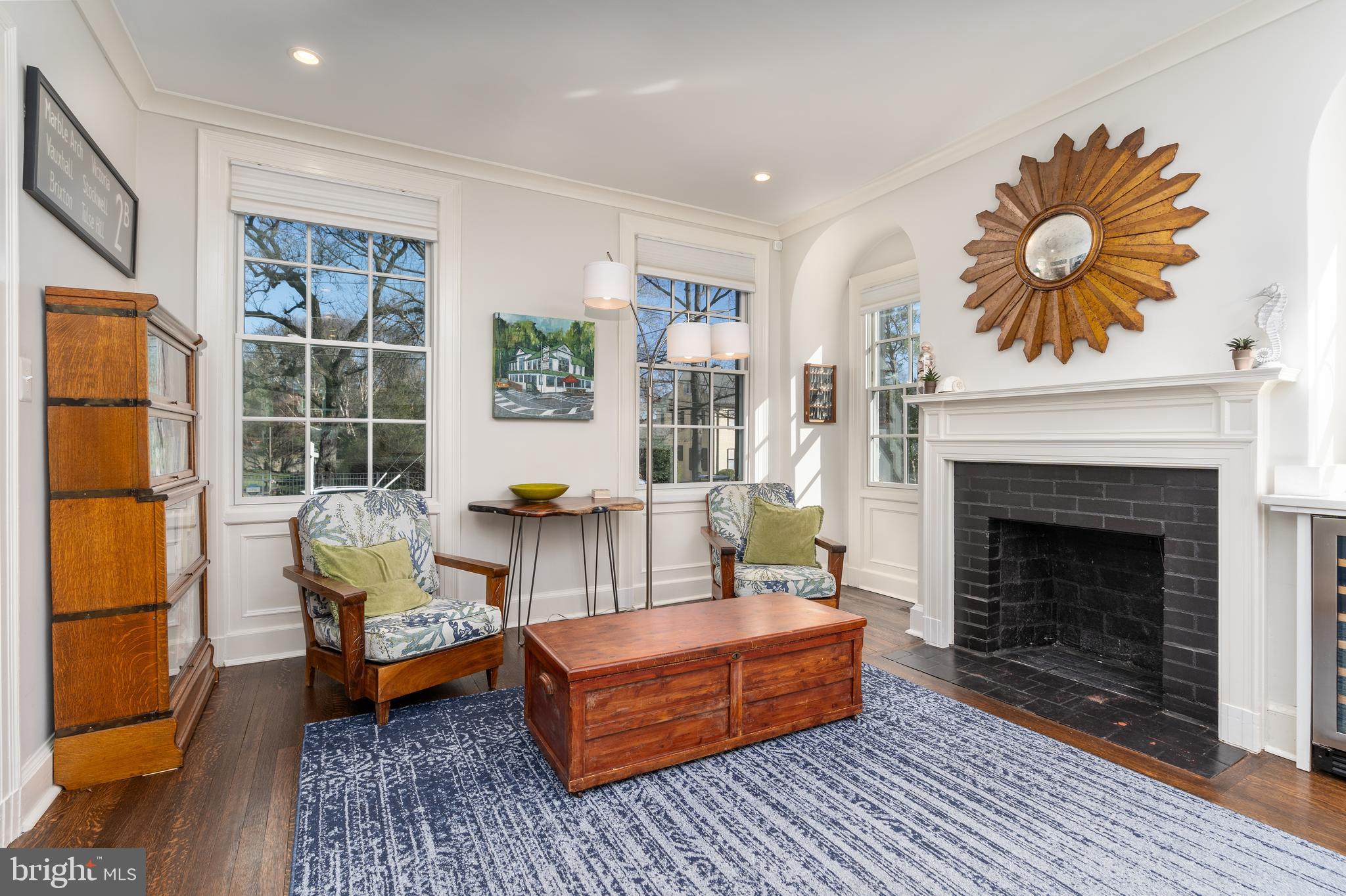 CHEVY CHASE - Residential