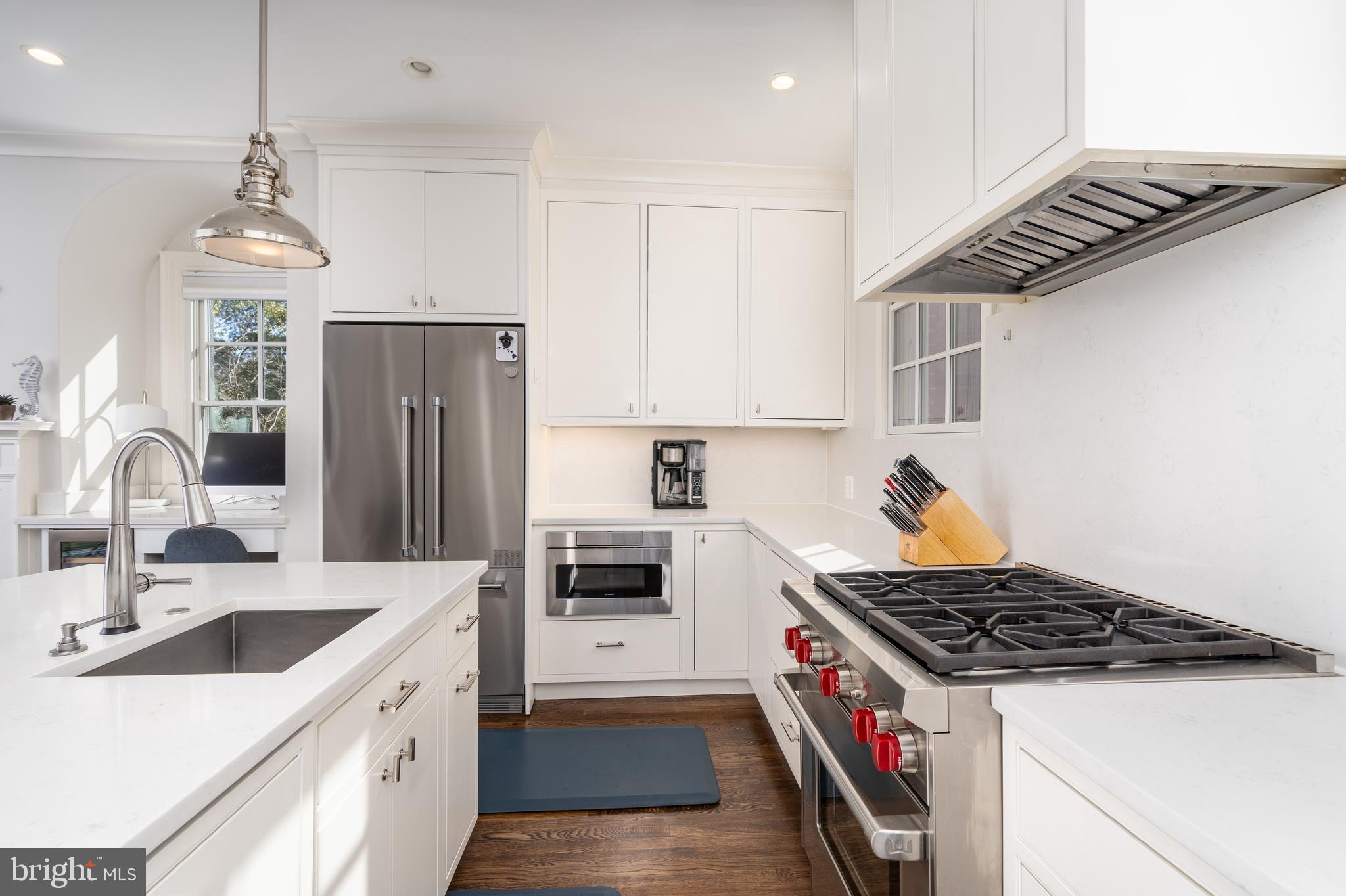 CHEVY CHASE - Residential