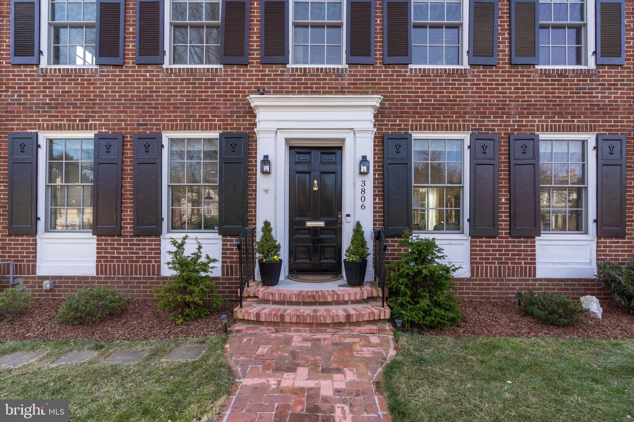 CHEVY CHASE - Residential