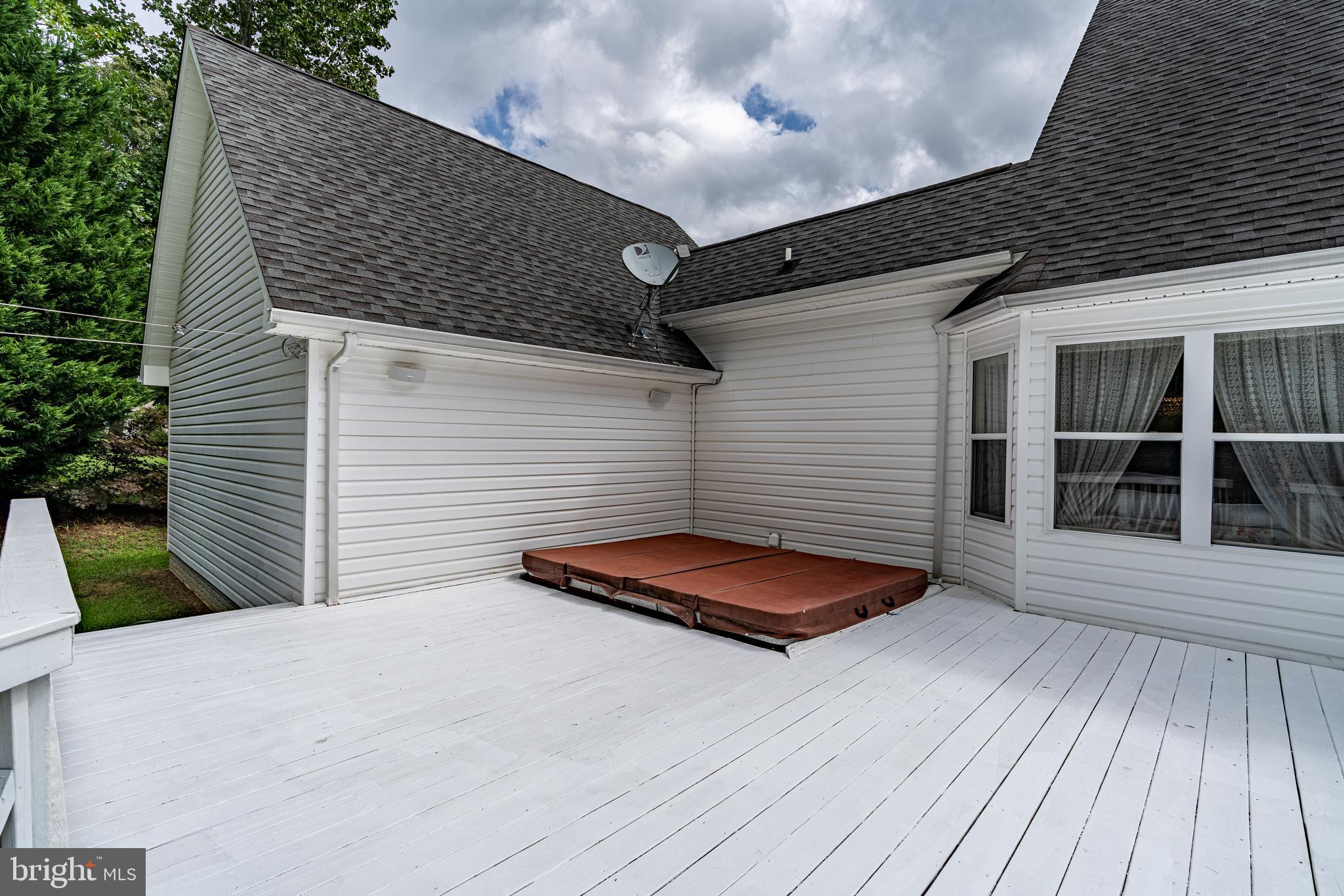 MILLS POND - Residential